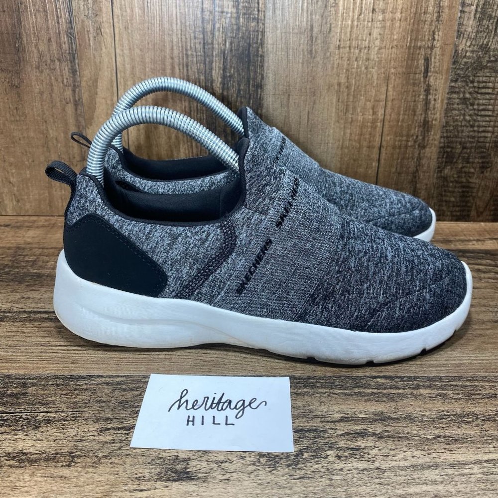 Skechers Dynamight Womens Stretch Fit Memory Foam Sneakers- Womens Size 8